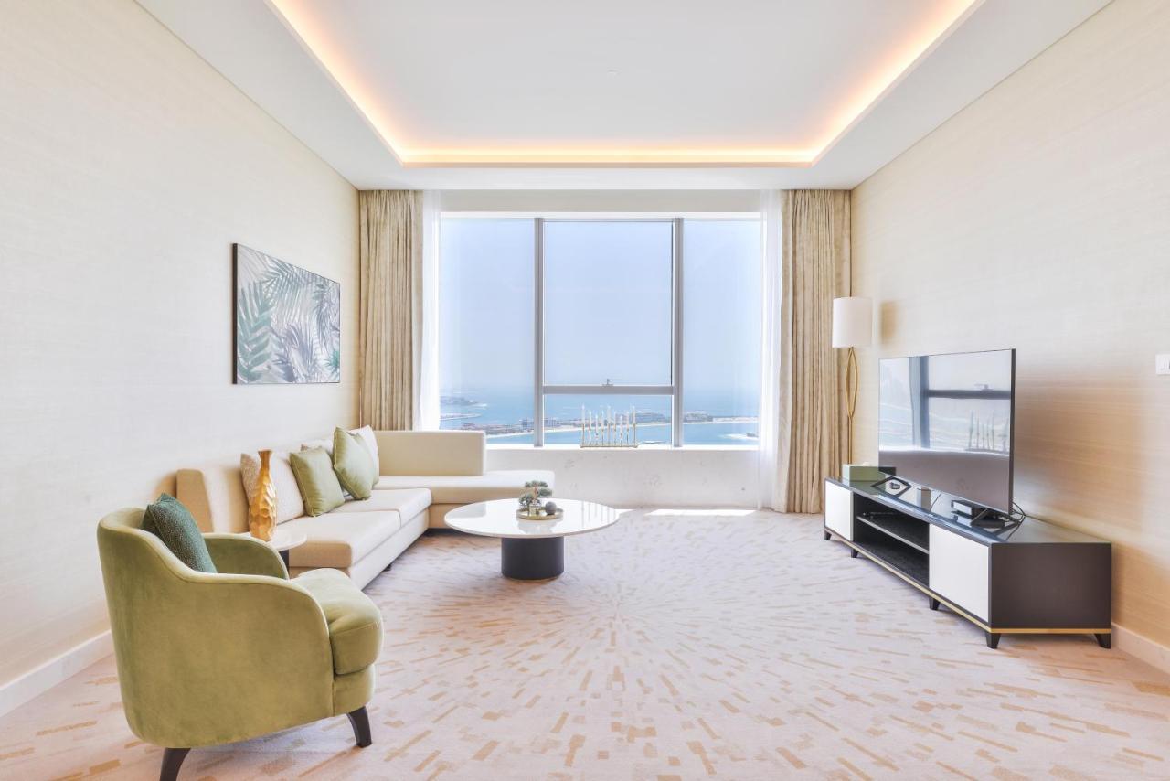 Ultra Luxury Palm Tower With Shared Hotel Facilities Dubai Exterior foto