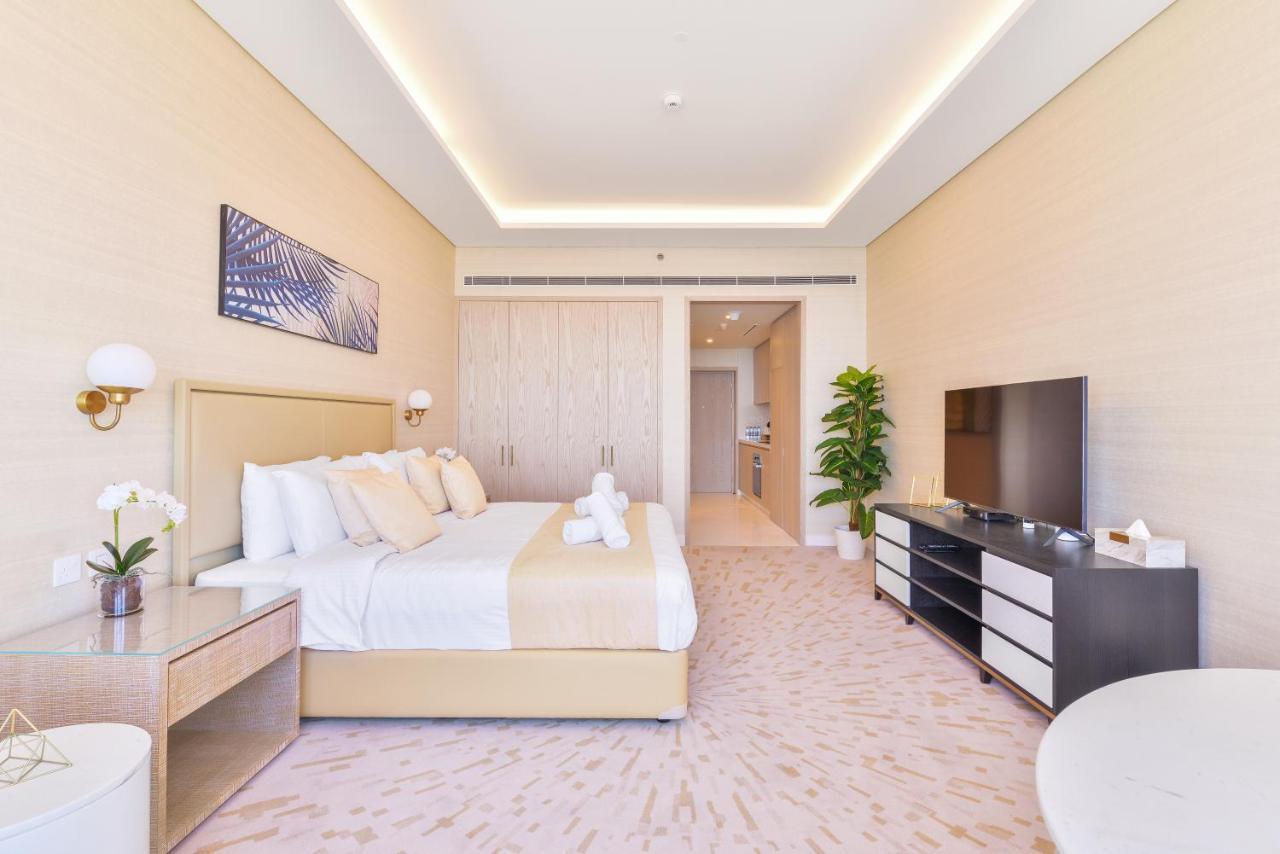Ultra Luxury Palm Tower With Shared Hotel Facilities Dubai Exterior foto