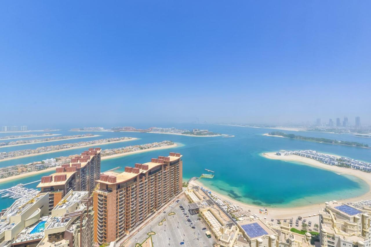 Ultra Luxury Palm Tower With Shared Hotel Facilities Dubai Exterior foto