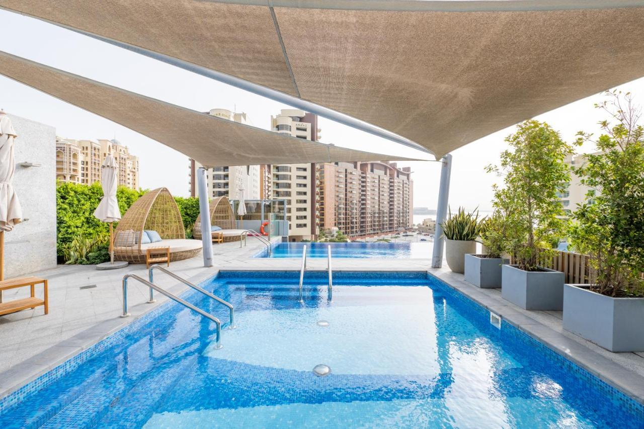 Ultra Luxury Palm Tower With Shared Hotel Facilities Dubai Exterior foto