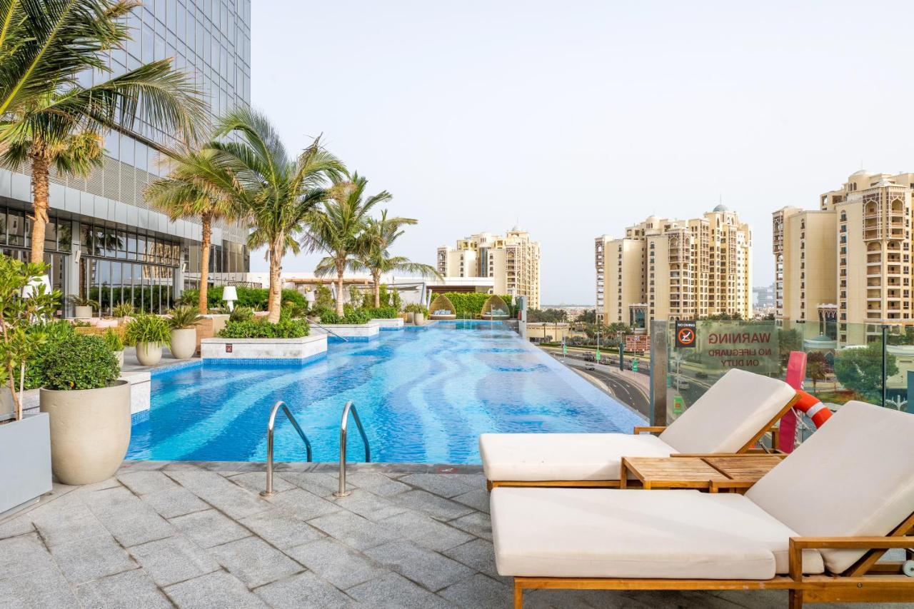 Ultra Luxury Palm Tower With Shared Hotel Facilities Dubai Exterior foto
