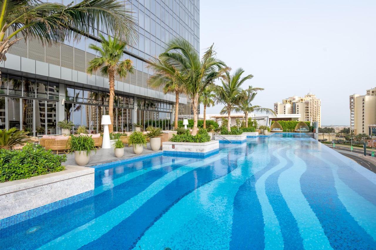 Ultra Luxury Palm Tower With Shared Hotel Facilities Dubai Exterior foto